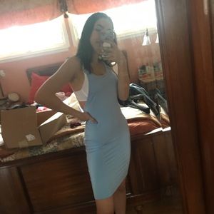 body con backless dress